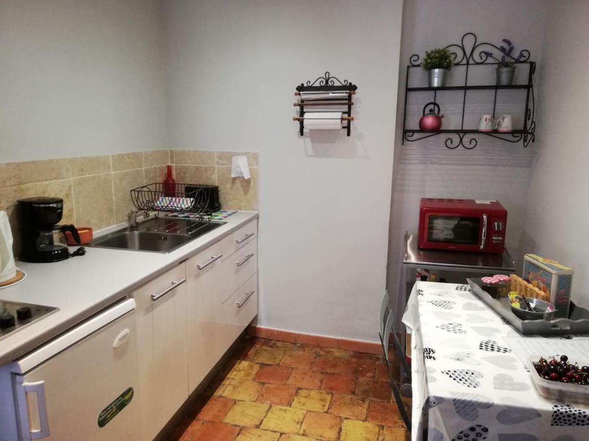 Ensoleille, Typique Centre Historique, Wifi Apartment *