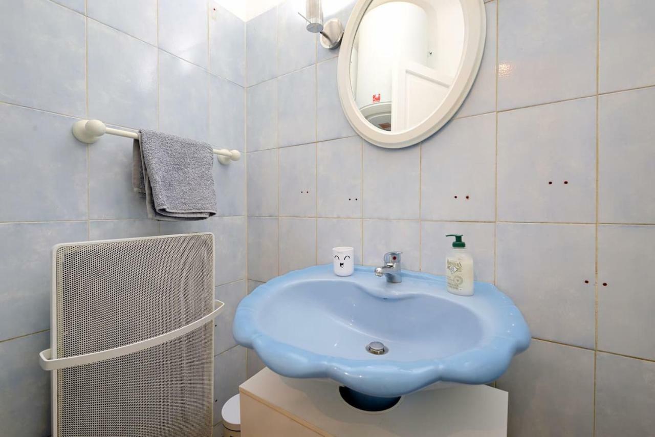 Apartment Ensoleille, Typique Centre Historique, Wifi *