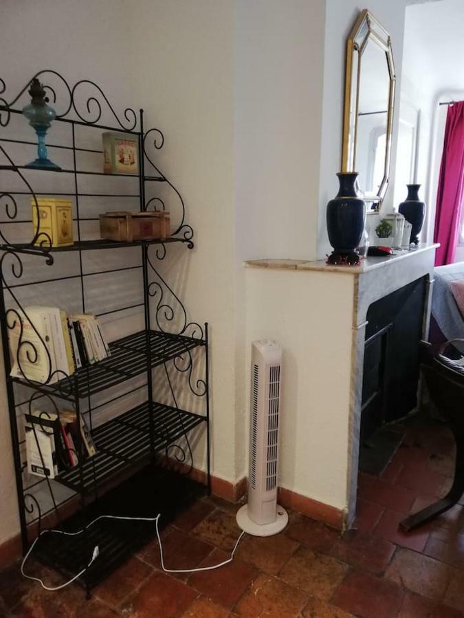 Appartement Ensoleillé, Typique Centre Historique, Wifi