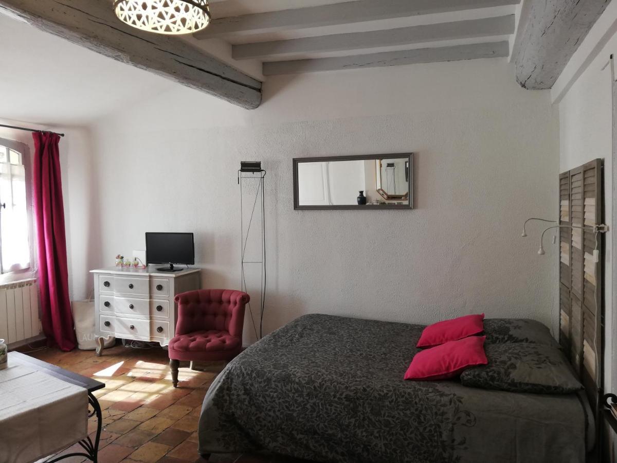 Ensoleille, Typique Centre Historique, Wifi Apartment *